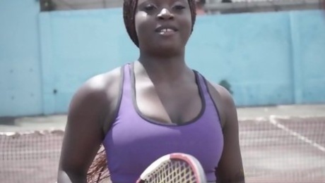 Big-Breasted Ebony tennis player Amateur Sex